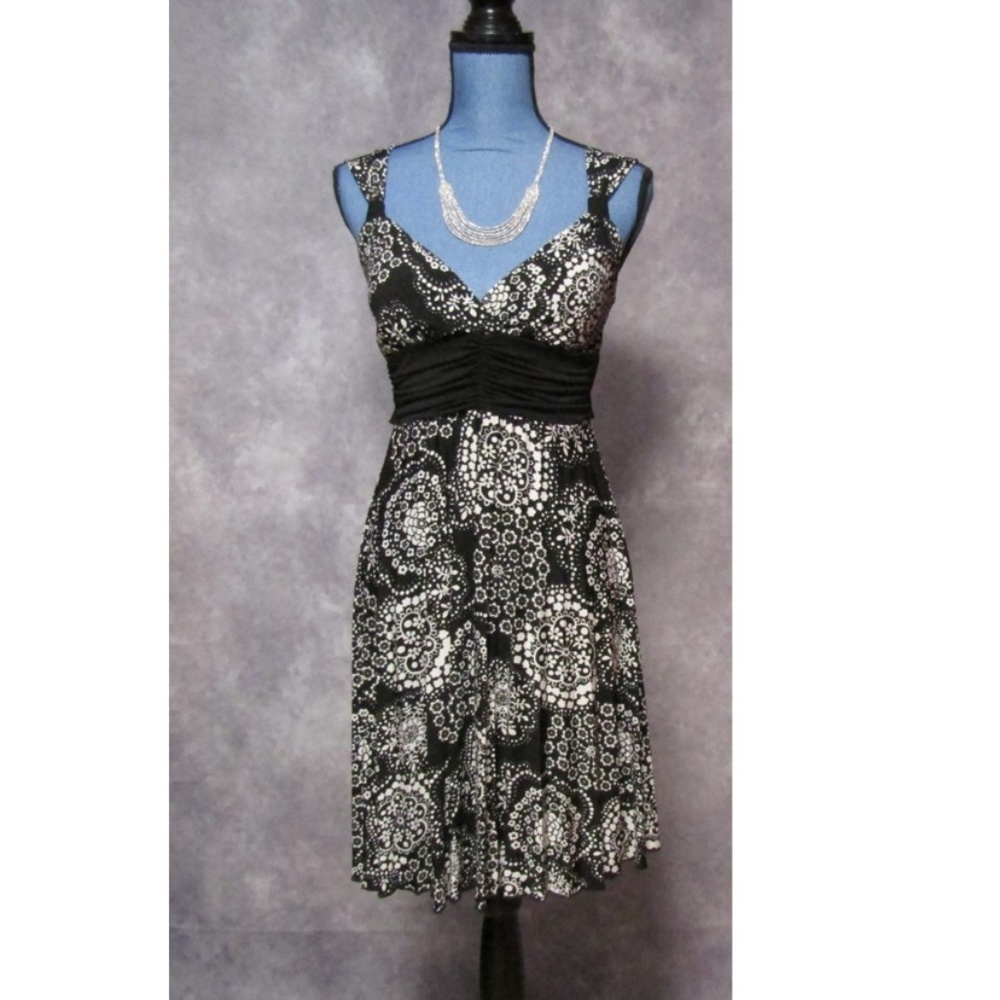 Speechless Black & White Floral Print Dress Size S